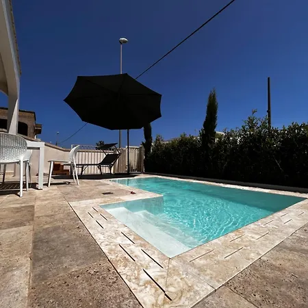 Il Giglio Apartment *